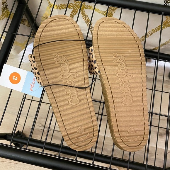 Cat & Jack Girls' Selma Leopard Print Slip-on Footbed Sandals - Picture 3 of 3